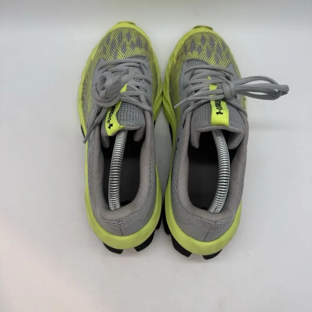 Under Armour UA Charged  Scramjet 3 Sneakers Youth 7Y Gray Yellow Athletic Shoes